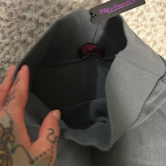 Hot Miami Styles Charcoal Pencil Skirt - Picture 3 of 3